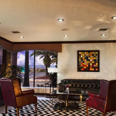 Hotel Ramada By Wyndham Davenport Orlando South